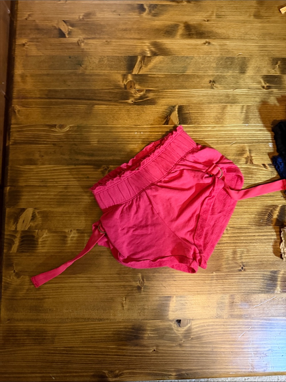 Tiger Friday Cherry Tie knot Short child medium